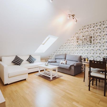 Apartamento Benita Tordesillas Zewnętrze zdjęcie